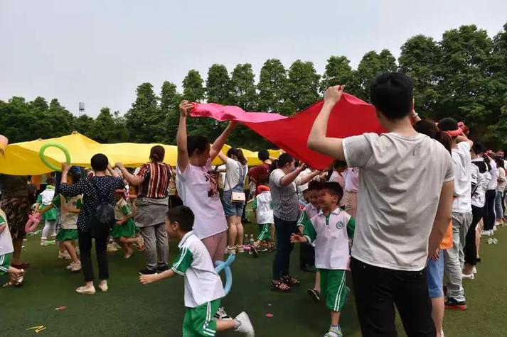 Go-Go镇 官中